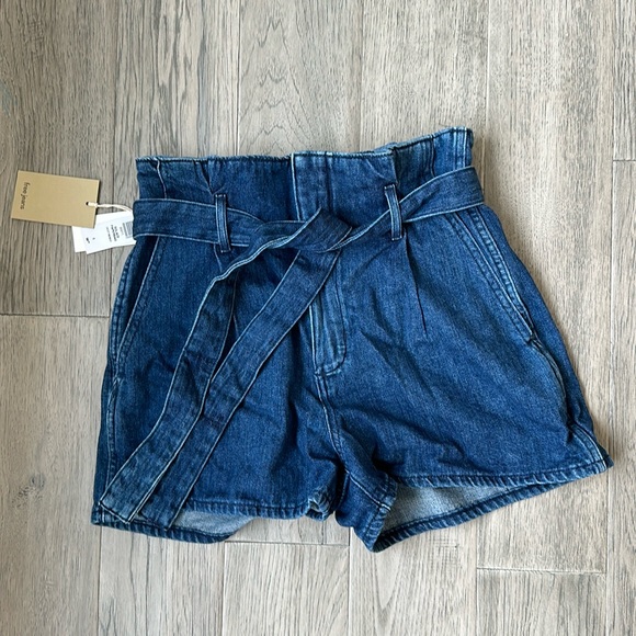 Aritizia free jeans solace paper bag size 6 and 8 - Picture 1 of 6